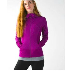 Lululemon in flux jacket in Plum